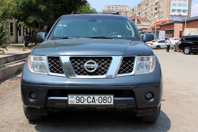 Nissan Pathfinder 2007, 250,000 km - 2.5 l - Bakı