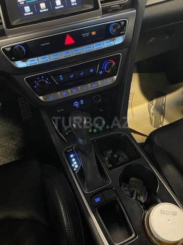 Hyundai Sonata-7