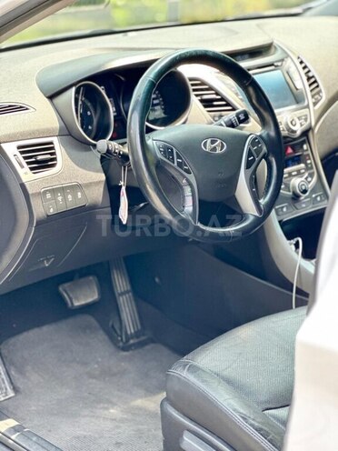 Hyundai Avante 2015, 157,000 km - 1.6 l - Bakı