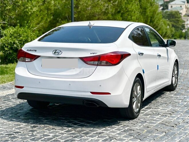 Hyundai Avante 2015, 157,000 km - 1.6 l - Bakı