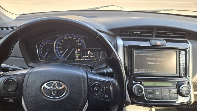 Toyota Corolla Fielder 2015, 141,500 km - 1.5 l - Bakı