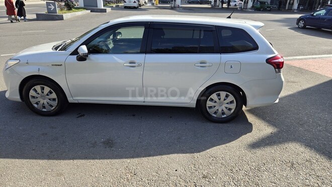 Toyota Corolla Fielder 2015, 141,500 km - 1.5 l - Bakı