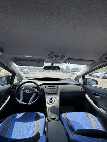 Toyota Prius 2009, 300,000 km - 1.8 л - Bakı