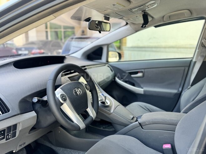 Toyota Prius 2011, 350,000 km - 1.8 l - Sumqayıt