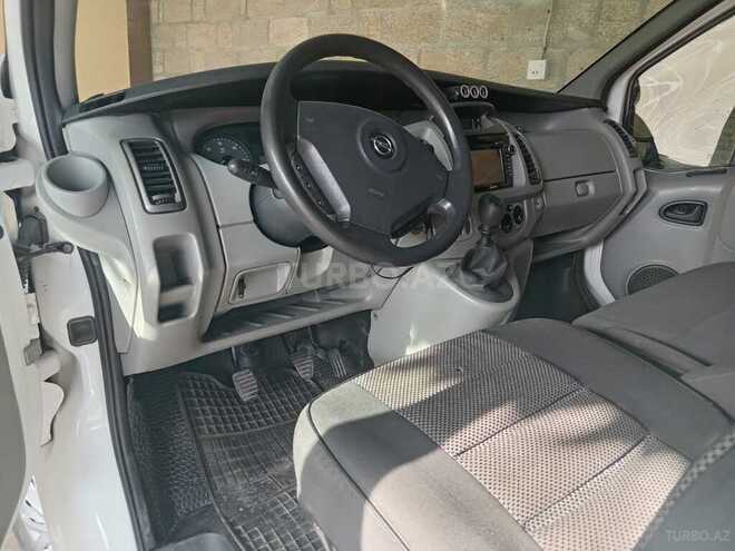 Opel Vivaro 2008, 270,000 km - 2.5 l - Şamaxı