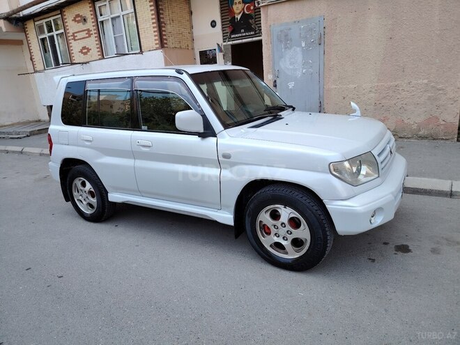 Mitsubishi Pajero io 1999, 283,000 km - 1.8 l - Bakı