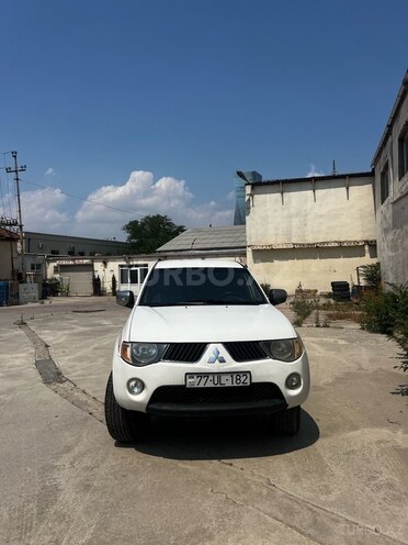 Mitsubishi L200 2008, 388,122 km - 2.5 l - Bakı