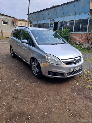 Opel Zafira 2005, 274,000 km - 1.9 l - Masallı