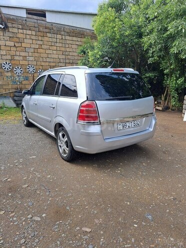 Opel Zafira 2005, 274,000 km - 1.9 l - Masallı