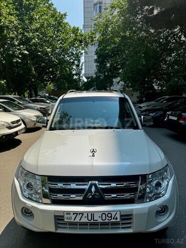 Mitsubishi Pajero 2013, 75,000 km - 3.5 l - Bakı
