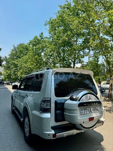 Mitsubishi Pajero 2013, 75,000 km - 3.5 l - Bakı