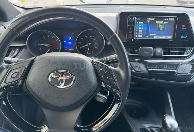 Toyota C-HR 2017, 80,000 km - 2.0 l - Bakı