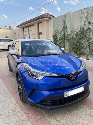 Toyota C-HR 2017, 80,000 km - 2.0 l - Bakı