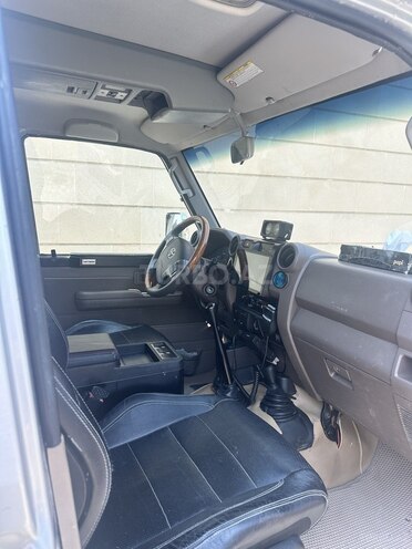 Toyota Land Cruiser 2011, 177,000 km - 4.2 л - Bakı