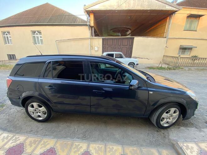 Opel Astra 2008, 170,000 km - 1.3 l - Şəmkir