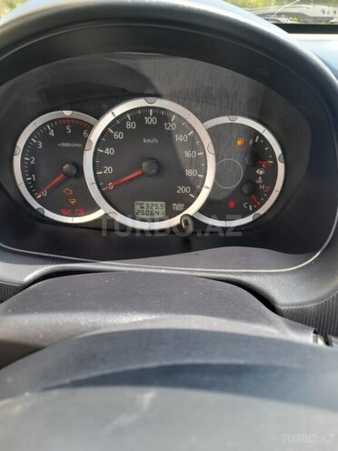 Mitsubishi L200 2011, 250,000 km - 2.5 l - Quba