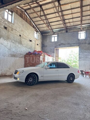 Mercedes E 240 2005, 289,450 km - 2.6 l - Lənkəran