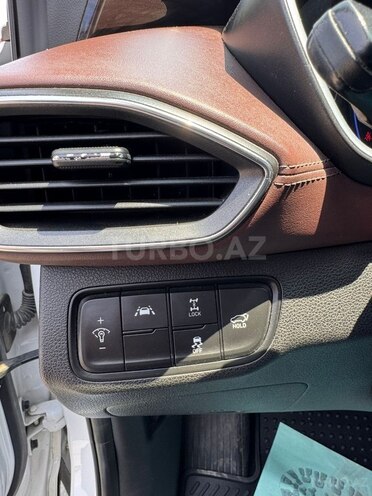 Hyundai Santa Fe 2019, 182,000 km - 2.4 l - Bakı