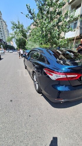 Toyota Camry-10