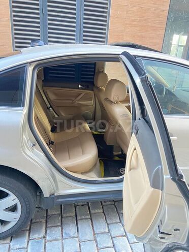 Volkswagen Passat 2004, 225,308 km - 1.8 l - Bakı