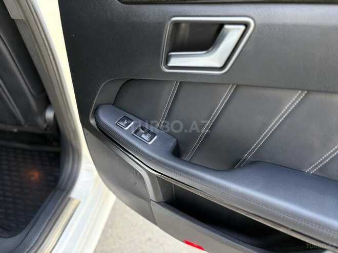 Mercedes E 220 d 2015, 141,000 km - 2.1 л - Bakı