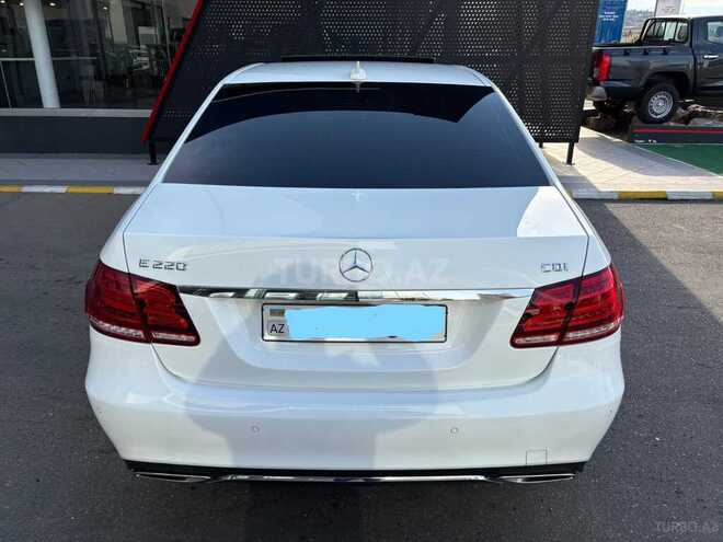 Mercedes E 220 d 2015, 141,000 km - 2.1 л - Bakı