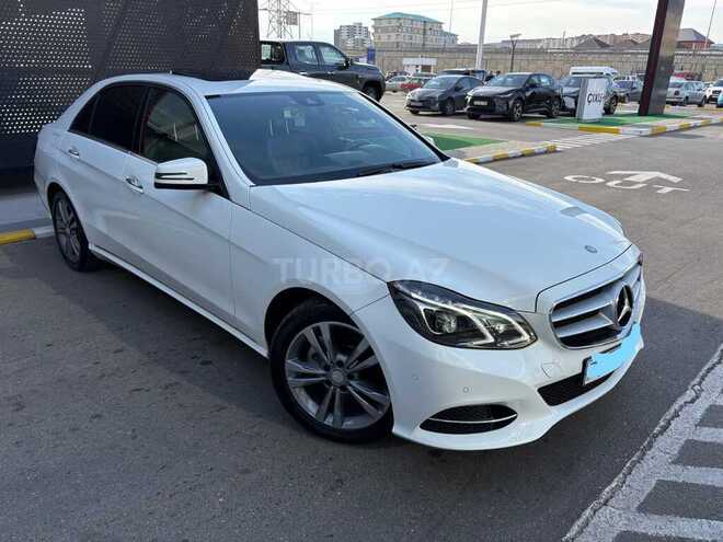 Mercedes E 220 d 2015, 141,000 km - 2.1 л - Bakı