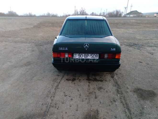 Mercedes 190 1993, 250,000 km - 1.8 l - Salyan