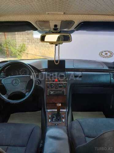 Mercedes E 230 1996, 400,000 km - 2.3 l - Bakı