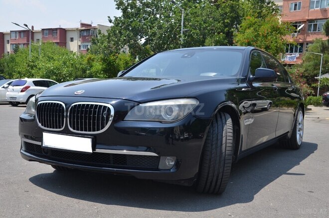 BMW 750 2010, 185,000 km - 4.4 l - Bakı