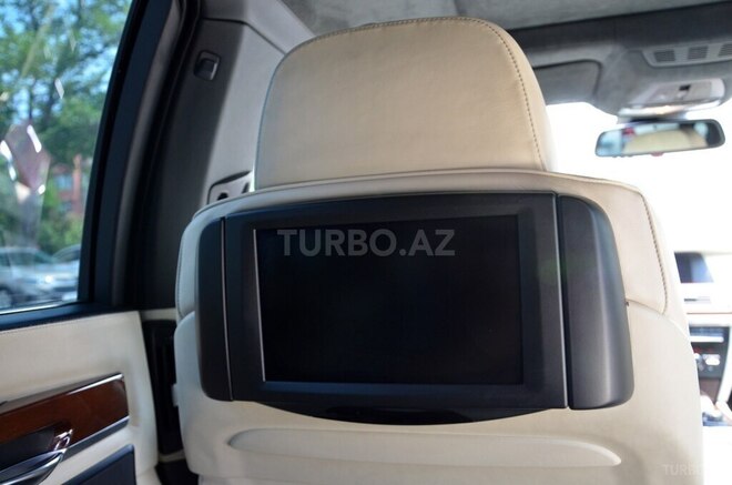 BMW 750 2010, 185,000 km - 4.4 l - Bakı