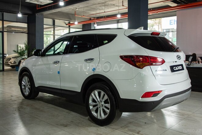 Hyundai Santa Fe-27