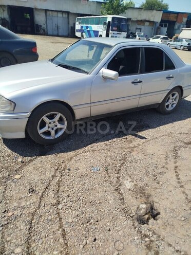 Mercedes C 220 d 1995, 594,988 km - 2.2 л - Gəncə