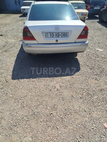 Mercedes C 220 d 1995, 594,988 km - 2.2 л - Gəncə