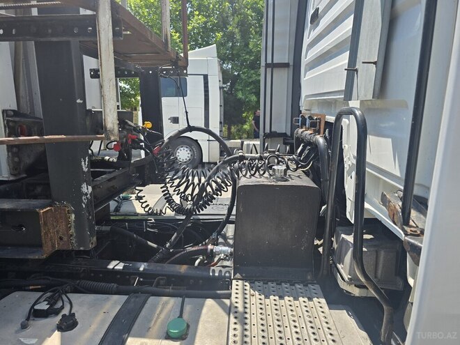MAN TGX 18.440 2010, 1,350,000 km - 11.0 l - Mingəçevir