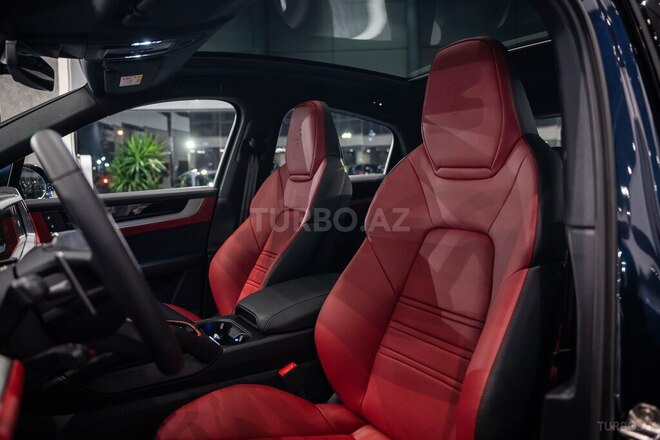 Porsche Cayenne E-hybrid Coupe-12
