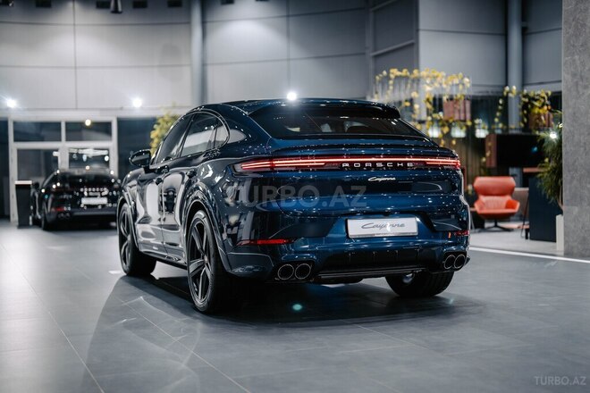 Porsche Cayenne E-hybrid Coupe-6