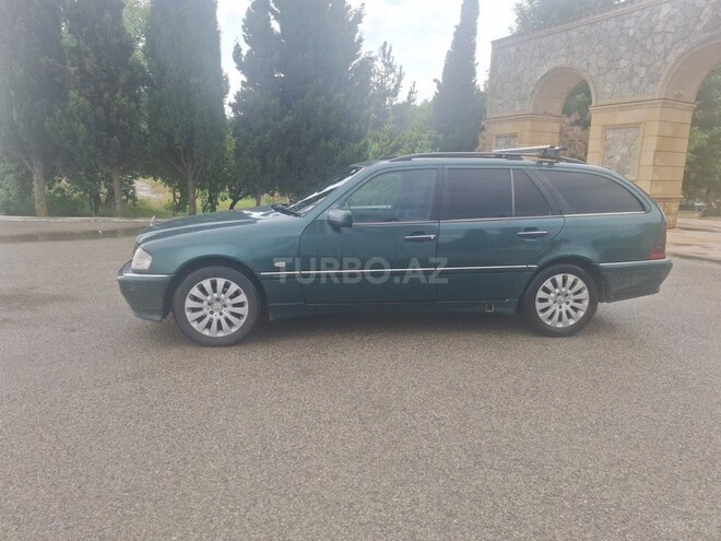 Mercedes E 220 d 1999, 700,000 km - 2.2 l - Qobustan