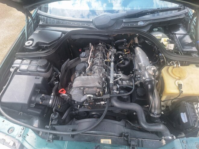 Mercedes E 220 d 1999, 700,000 km - 2.2 l - Qobustan