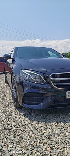 Mercedes E 200 4MATIC-8