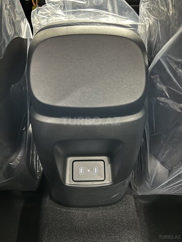 Hyundai Elantra-21