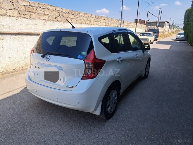 Nissan Note-6