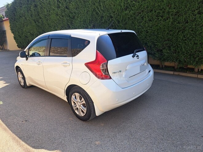 Nissan Note-4