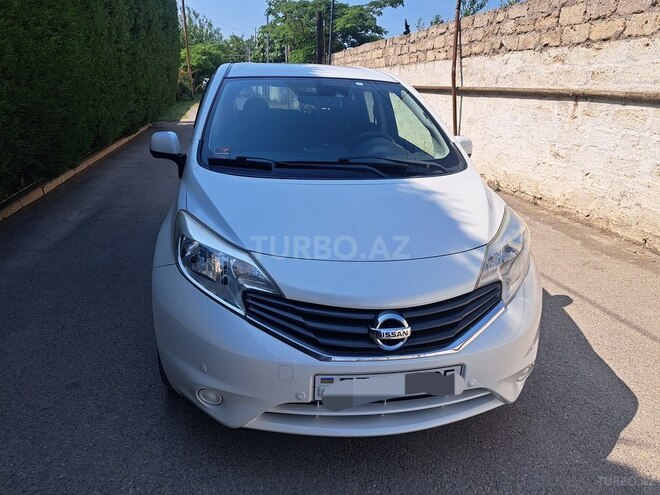 Nissan Note-1