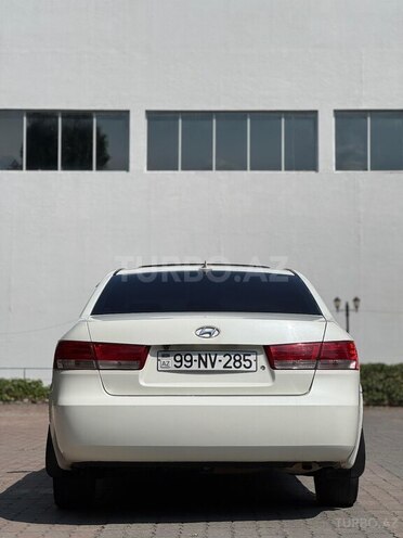 Hyundai Sonata 2006, 283,000 km - 2.4 л - Qusar