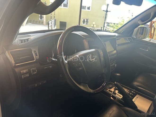 Lexus LX 570 2013, 105,000 km - 5.7 л - Bakı