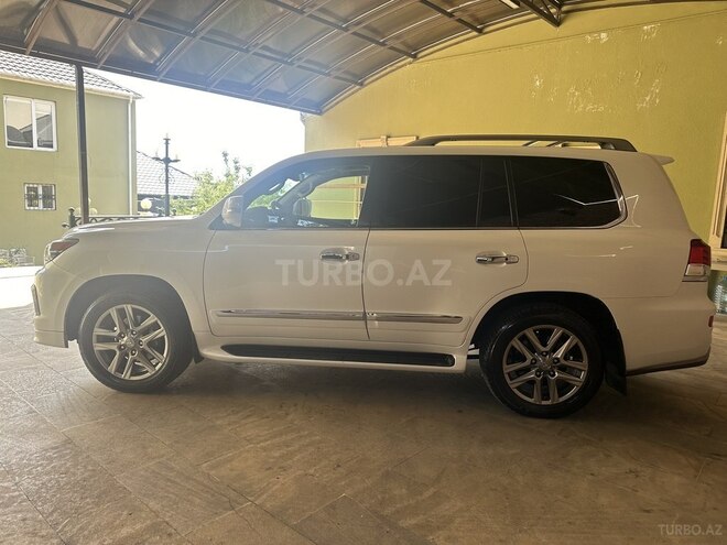 Lexus LX 570 2013, 105,000 km - 5.7 л - Bakı