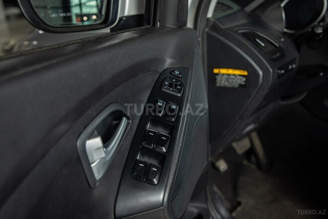 Hyundai Tucson-7