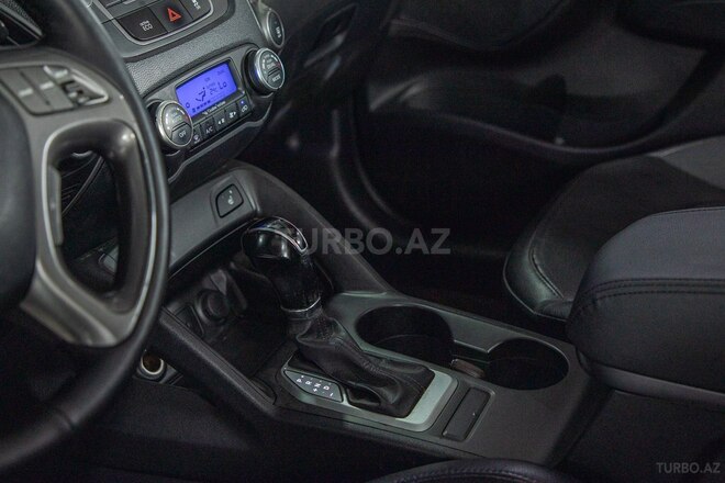 Hyundai Tucson-13