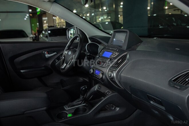 Hyundai Tucson-24